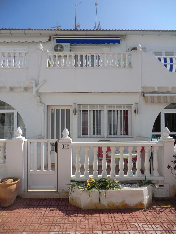 Casas Holiday - Playa La Mata 1 Torrevieja Esterno foto
